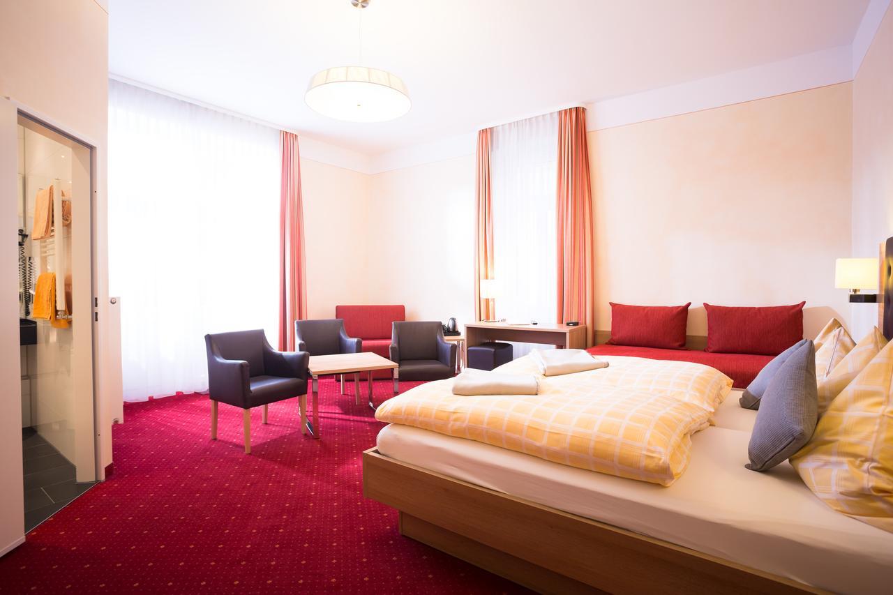 Hotel-Pension Berger Хайделберг Екстериор снимка