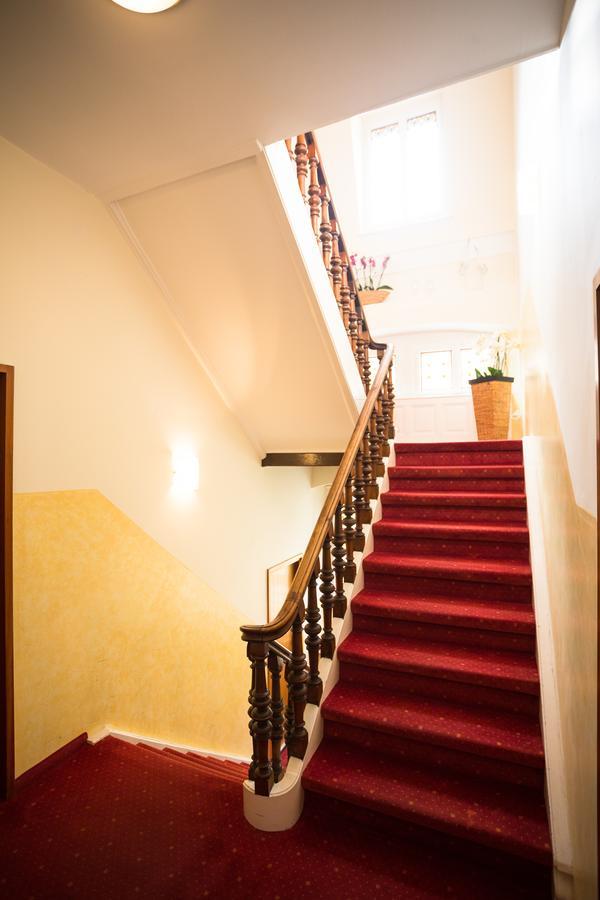 Hotel-Pension Berger Хайделберг Екстериор снимка